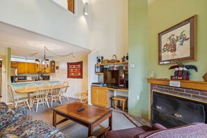 TV, fireplace, DVD player