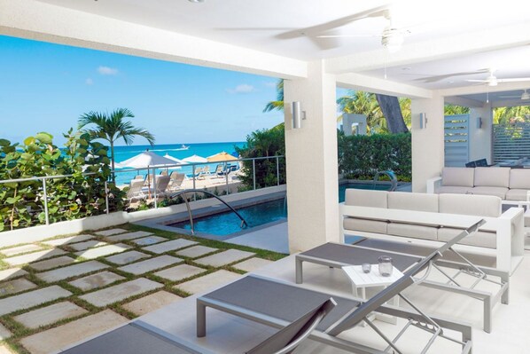 Apartment, 5 Bedrooms | Pool