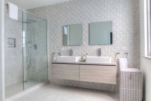 Apartment, 5 Schlafzimmer | Badezimmer | Handtücher