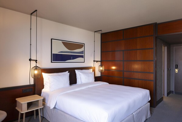 In-room safe, desk, laptop workspace, blackout drapes