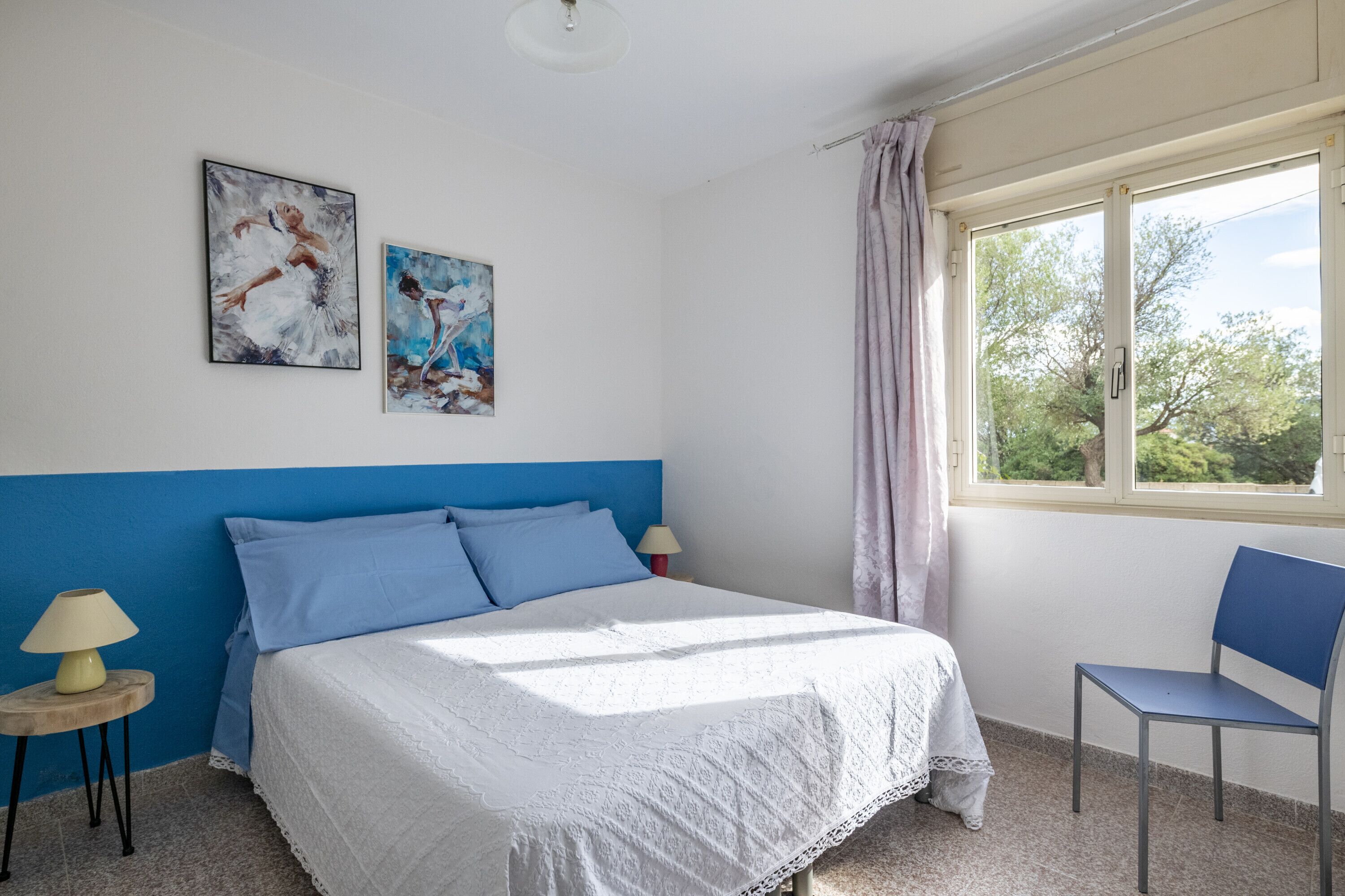 3 chambres, fer et planche à repasser, Wi-Fi gratuit, draps fournis