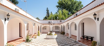 Pet-Friendly "Apartamento en la Playa con Terraza 3" close to the Beach