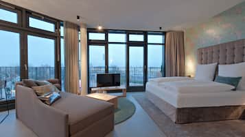 1 bedroom, premium bedding, individually decorated