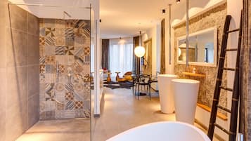 Exclusive-Suite | Badezimmer | Haartrockner, Fußbodenheizung (Badezimmer), Handtücher