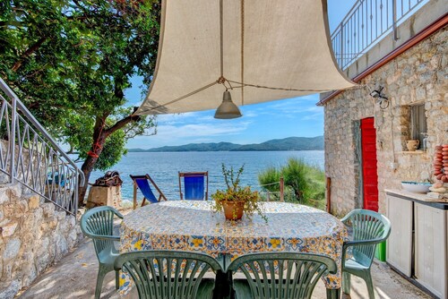 Apartment Ilvia – Agriturismo Cotetonda near the beach with private terrace