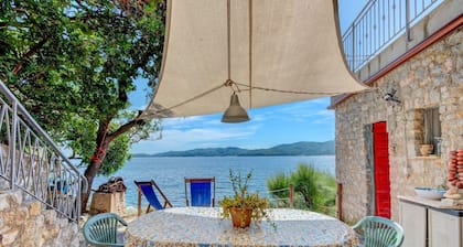 Apartment Ilvia – Agriturismo Cotetonda near the beach with private terrace