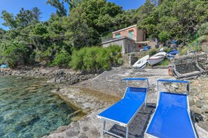 Property grounds - Apartment Ilvia – Agriturismo Cotetonda near the beach with private terrace (Marciana Marina)
