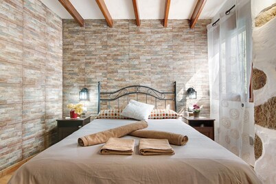Chalet 'Casa Abuela Fela' with Mountain View, Private Pool & Wi-Fi