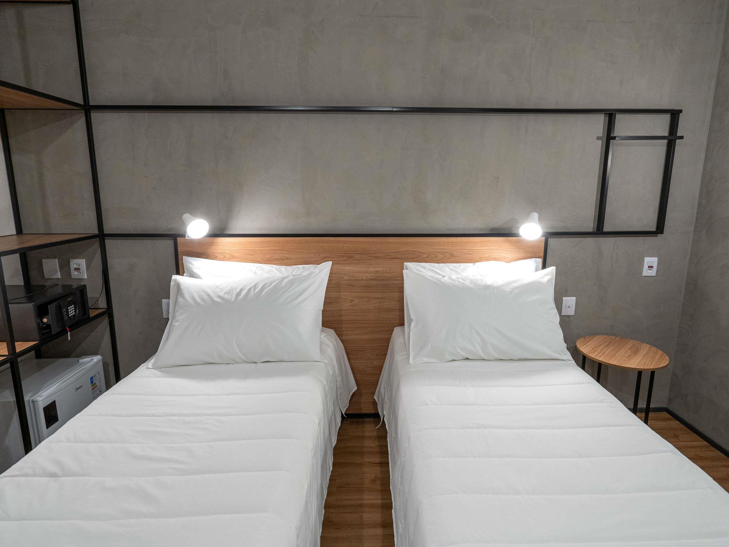 Standard Room, 2 Single Beds | In-room safe, soundproofing, free WiFi