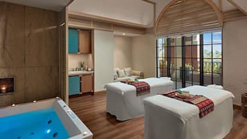 Couples treatment rooms, sauna, hot tub, steam room, body treatments