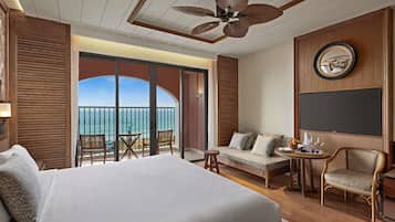 Deluxe Room, 1 Katil Raja (King), Sea View | Bar mini, peti besi dalam bilik, kalis bunyi, seterika/papan seterika