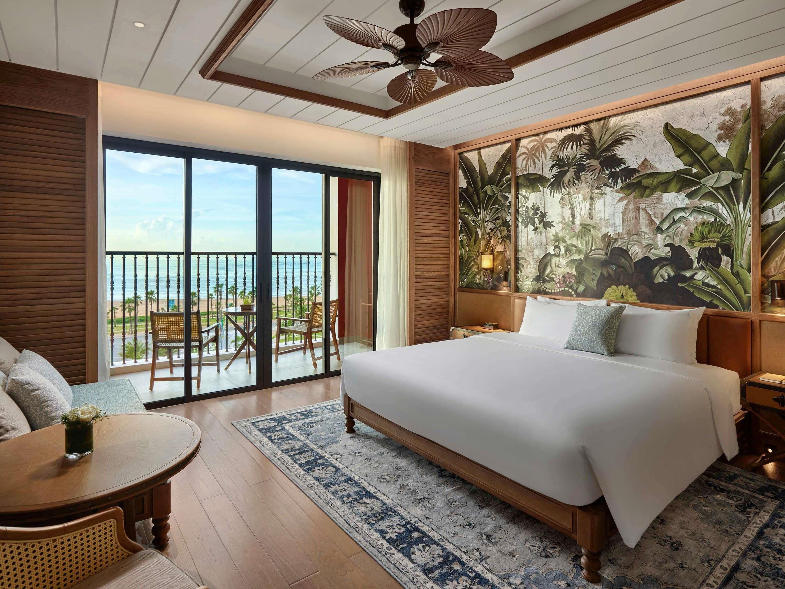 Superior Room, 1 King Bed, Sea View