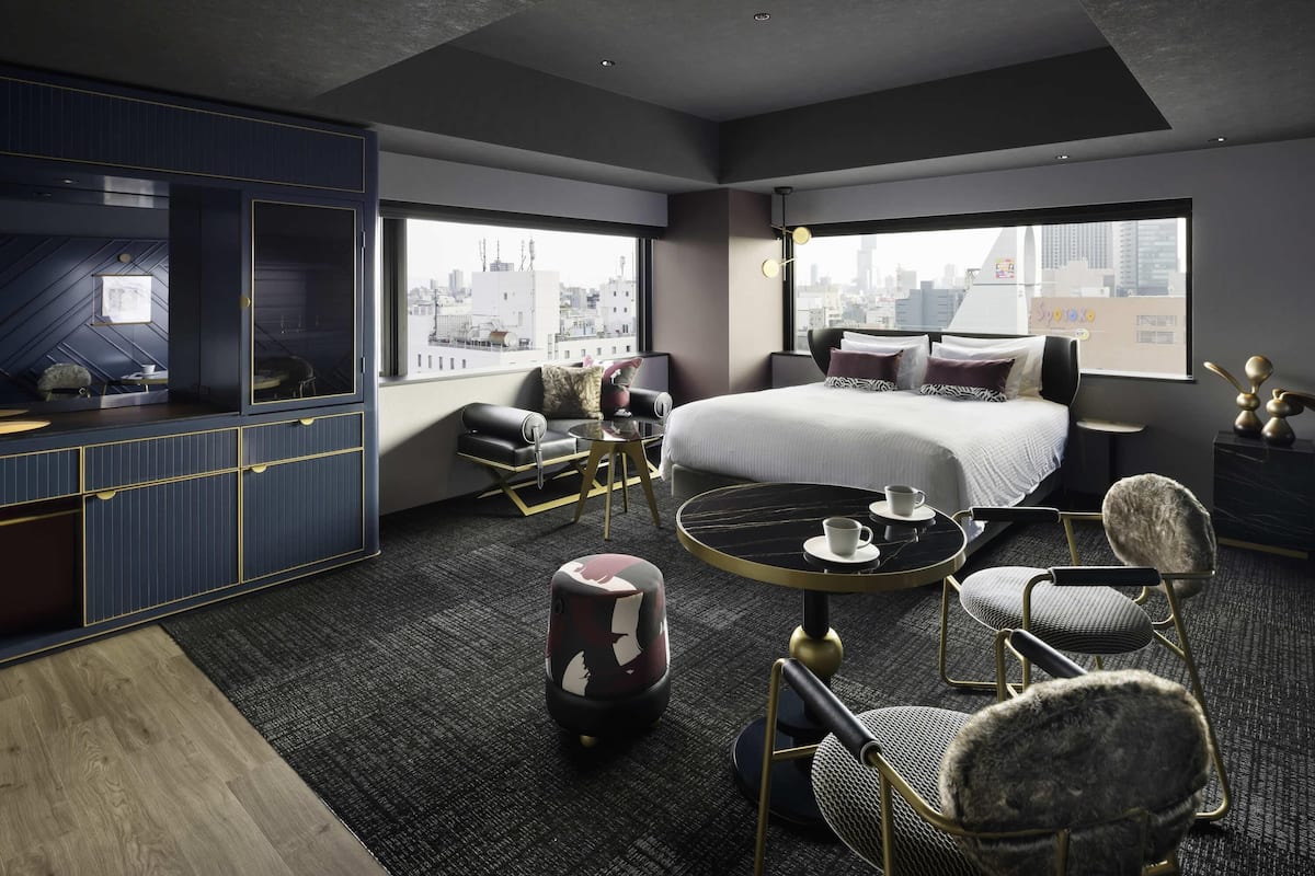 Family Room (Privilege, with Washing Machine) | In-room safe, desk, blackout curtains, iron/ironing board