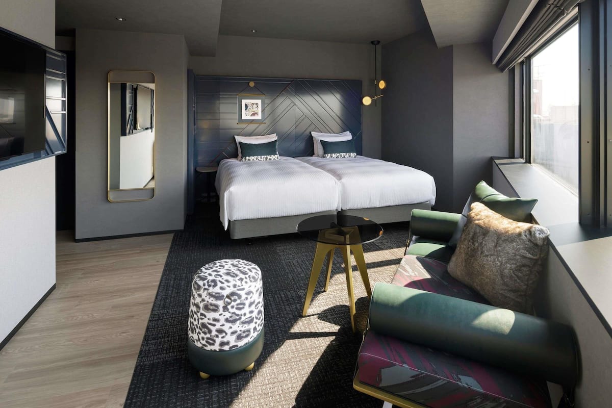 Deluxe Twin Room, Corner (with Washing Machine) | In-room safe, desk, blackout drapes, iron/ironing board