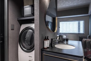 Tomannsrom – deluxe (with Washing Machine)
