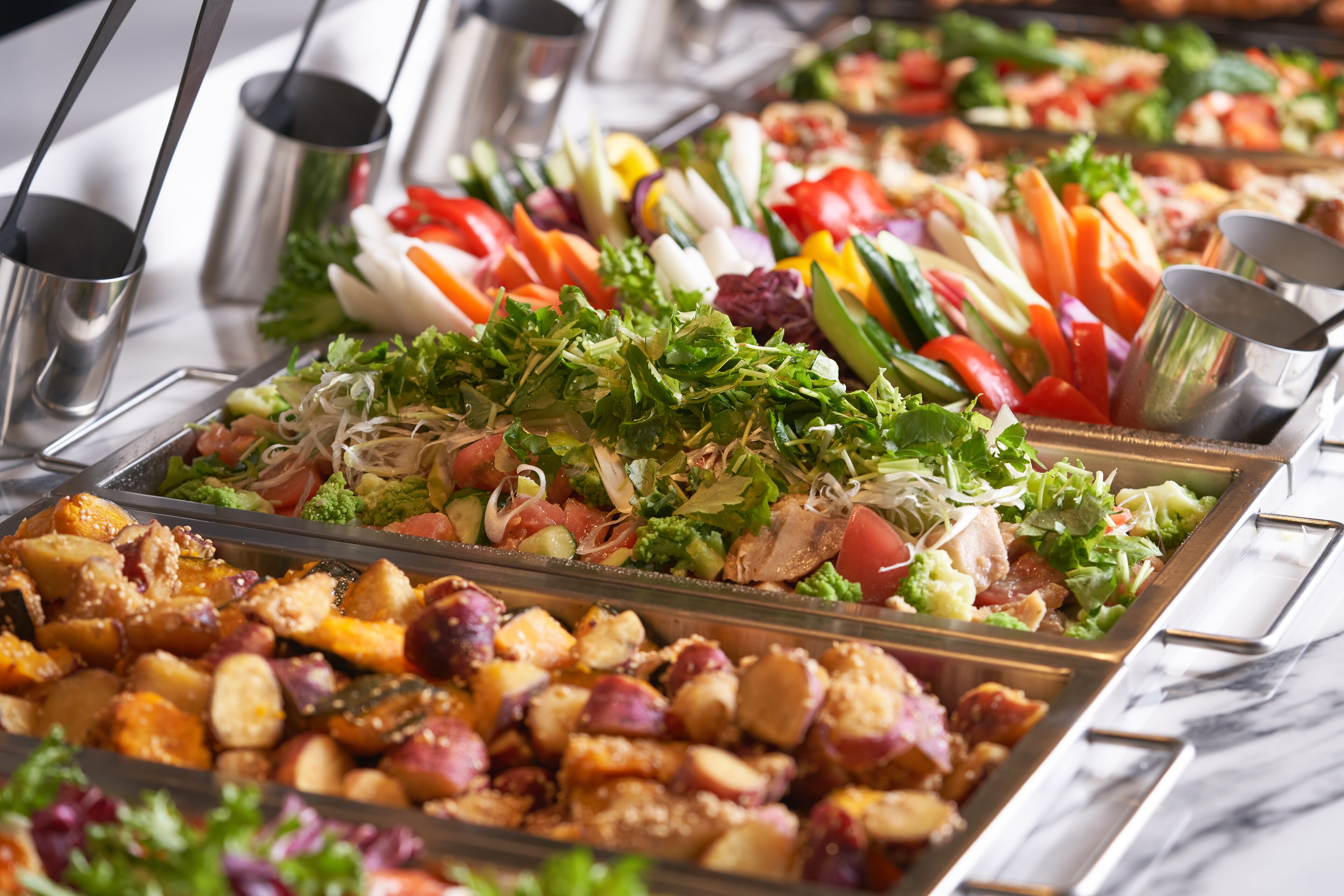 Desayuno buffet diario (JPY 2750 por persona)