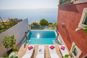 Indoor pool, outdoor pool - Luxury Villa With Heated Pool (Praiano)