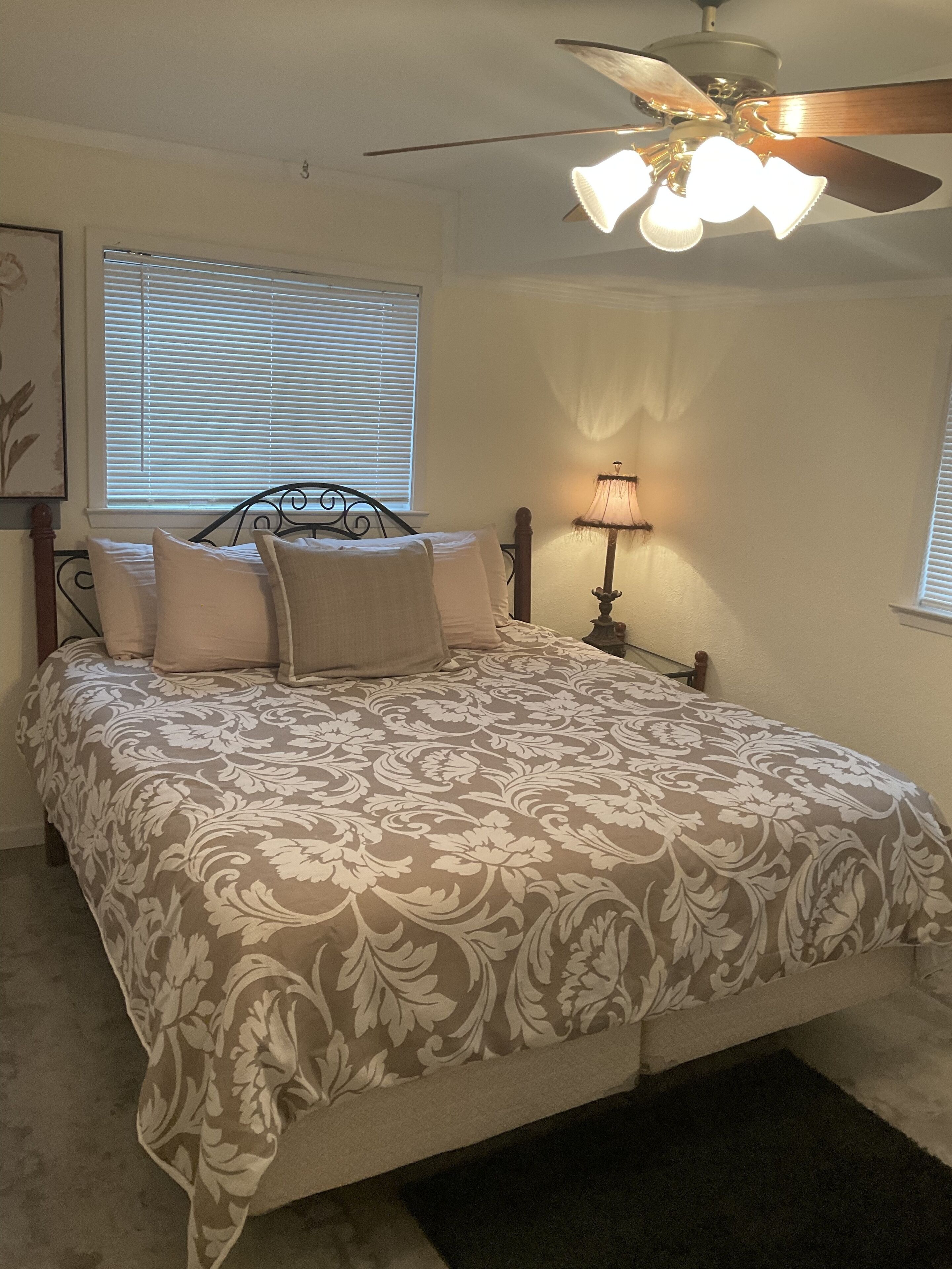 5 chambres, Wi-Fi gratuit, draps fournis