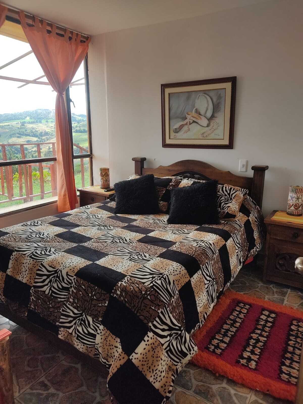 2 多间卧室、免费 WiFi、床单、轮椅无障碍