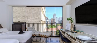 Charlie Sabiá Moema