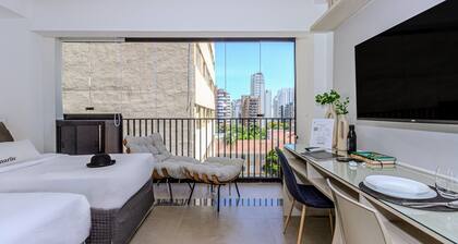 Charlie Sabiá Moema