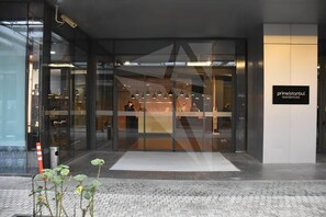 星評価なしの画像、3 / 25、ボタン