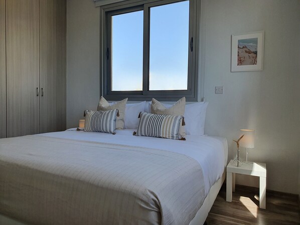 City appartement | 1 slaapkamer, een kluis op de kamer, geluiddichte muren