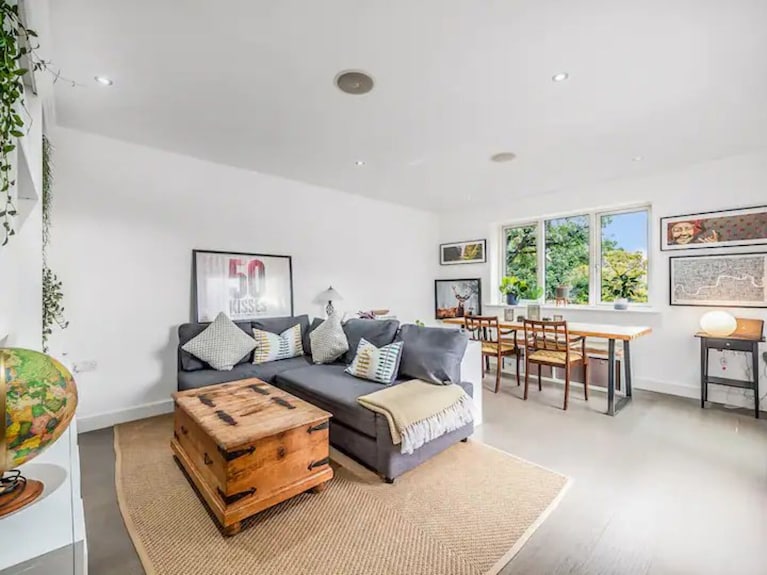 Modern Terrace Apartment In Putney - Pass The Keys - Hounslow