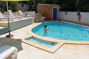 Piscine extérieure