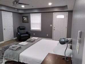 4 chambres, fer et planche Ă repasser, Wi-Fi gratuit, draps fournis