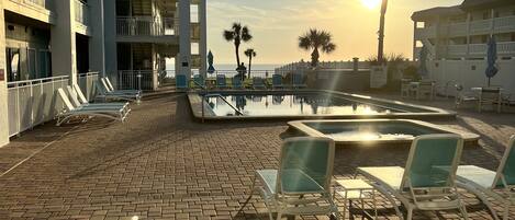 Piscine extérieure, piscine chauffée