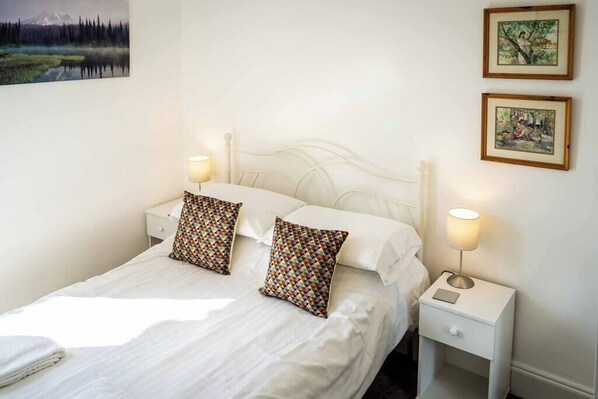 1 bedroom, iron/ironing board, travel crib, WiFi