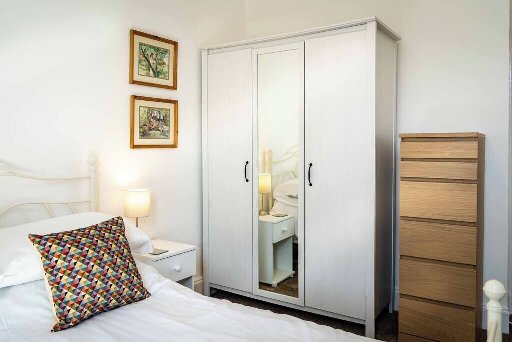 1 bedroom, iron/ironing board, travel cot, WiFi