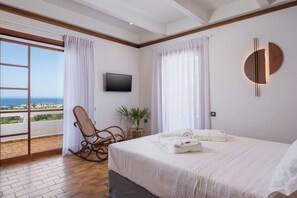 7 chambres, fer et planche à repasser, lit parapluie, Wi-Fi gratuit