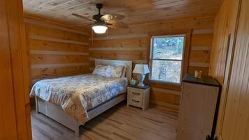 3 sovrum, wi-fi och sÀngklÀder