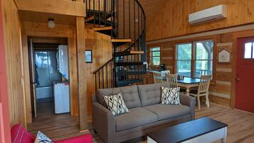 Smart-tv och eldstad