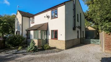 Cottage | Front of property