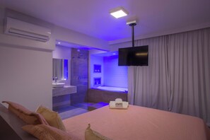 Minibar, sistema de insonorización, wifi gratis y ropa de cama