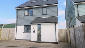 Cottage | Exterior