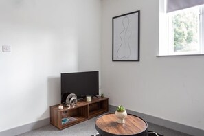 Interior - Modern 1 BR Apartment in Hunslet Leeds City Center (Leeds)