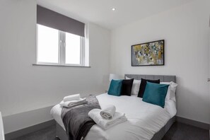 1 bedroom, iron/ironing board, WiFi, bed sheets - Charming 1 Bed Apartment in Leeds (Leeds)