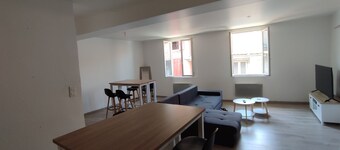 A 20 min des Stations Appartement Très Paisible