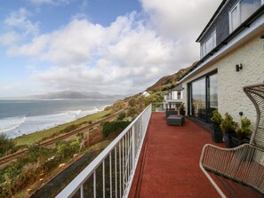Cottage | Balcony - Machlud Haul (Llwyngwril)
