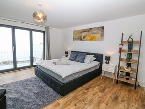 Cottage | Interior - Machlud Haul (Llwyngwril)