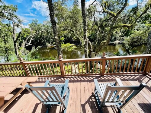 Peaceful cabin on the Cochee river w/ 4 acres land