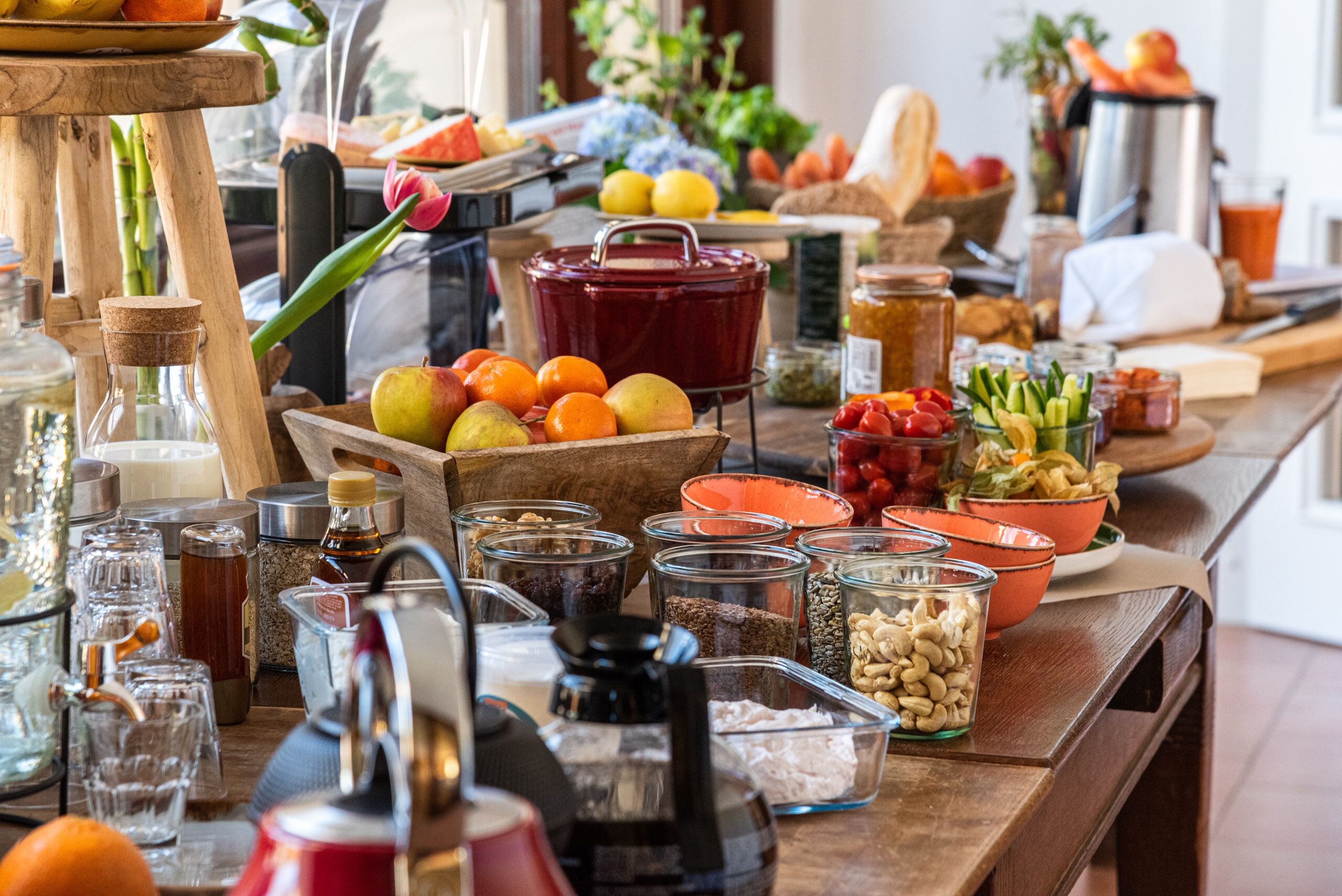 Daily buffet breakfast (EUR 13.50 per person)