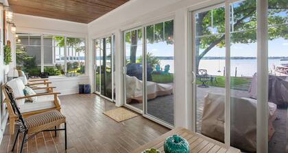 Waterfront Cottage with fireplace located directly on Owasco Lake.