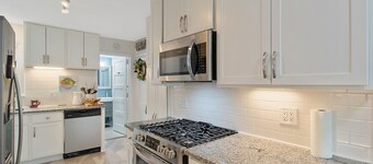 Waterfront Cottage with fireplace located directly on Owasco Lake.