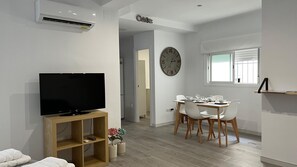 Interior - Tranquilo Apartamento en el Barrio de San Agustín (Córdoba)