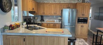 Elephant Lake Summerset Oasis New